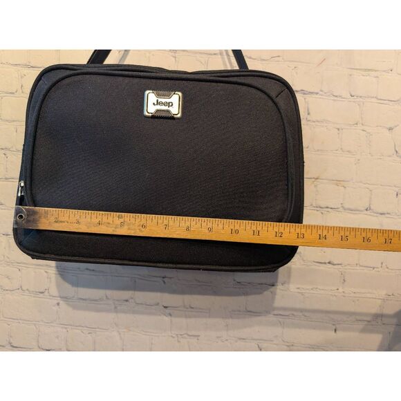 Jeep carry-on canvas adjustable strap travel tote - Picture 4 of 8